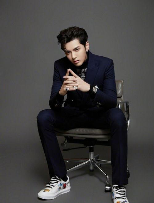 娱乐圈吃瓜老炮儿导演,揭秘吃瓜老炮儿导演的幕后故事